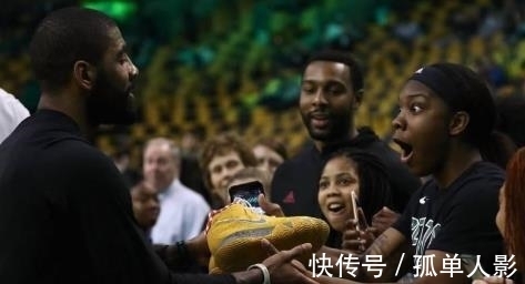 翻车|大牌也有翻车时!回顾一下耐克这几年在中国的作死表演吧!