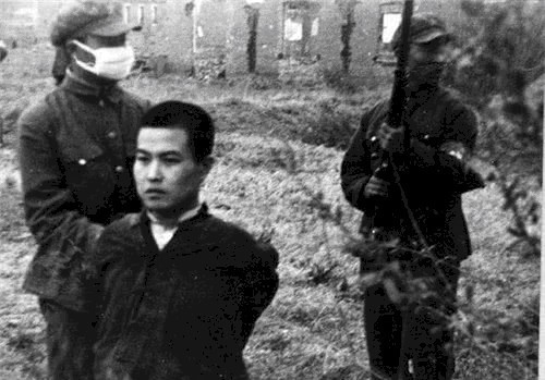 结局|当初与婉容生子,被溥仪用400大洋轰走的侍卫,最终结局如何?