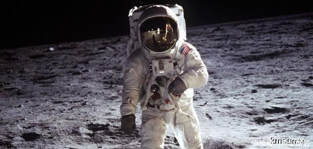 从月球带回来的岩石样本中发现了锆石,为什么月球会有锆石