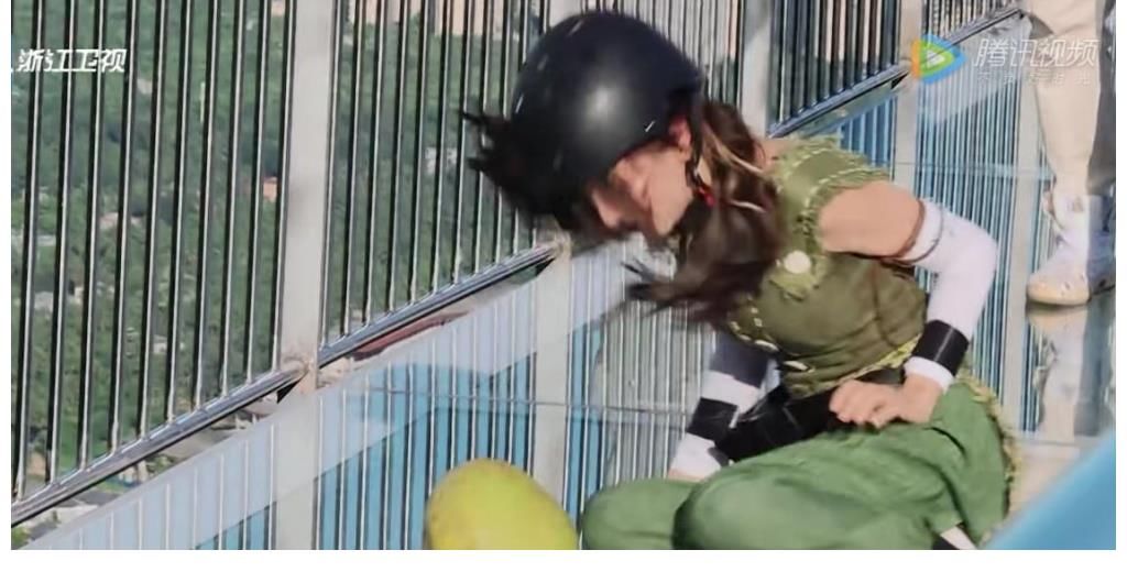 汉子|《奔跑吧》杨颖游戏很拼，宋雨琦消极怠慢，下季谁去谁留已明朗？