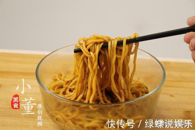 葱油拌面|1把香葱,1碗面,不需要复杂流程,简单一拌,越吃越想吃
