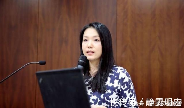 学生们|美国求学12年，却坚持回中国任教，教授史蛟不仅长得美、心更美