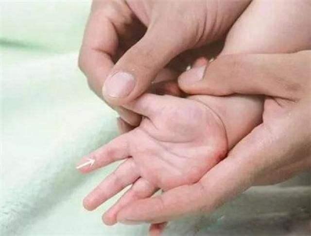 信号|宝宝出现5个信号,暗示正在遭遇积食,三个妙招巧消积食