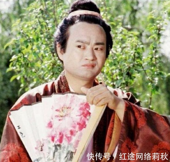 四大家族|薛家给贾珍送了一件珍贵礼物,却给四大家族都带来了潜在的灾祸