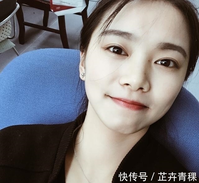 女大学生|成都女大学生每天吃10个鸡蛋!蜂腰翘臀!拿下比基尼冠军!