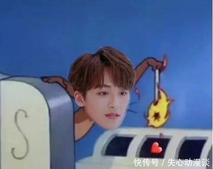 虚拟偶像 R1SE何洛洛:演员何洛洛的身份才刚刚起步,未来还有不少进步空间