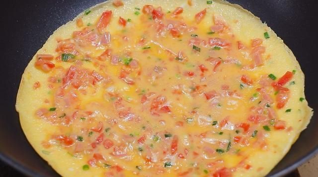 天冷了，我家隔天就用番茄和鸡蛋这样做，别不懂吃早餐