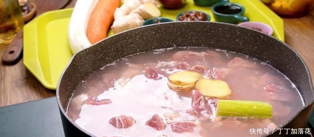 秘制红烧牛肉面，一碗端到你面前，顿时饥肠辘辘了