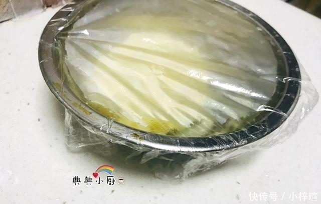  甜而不腻，简单易做，免烤箱的零失败小甜点
