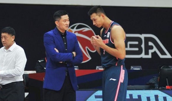 广东男篮|3大原因揭露!易建联仅仅34岁,为什么状态下滑如此严重?