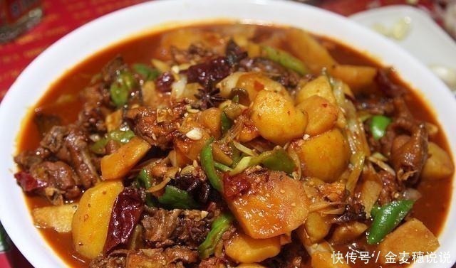 孩子们|带孩子们去外面吃饭,1个菜2碗饭,娘三吃得饱饱的