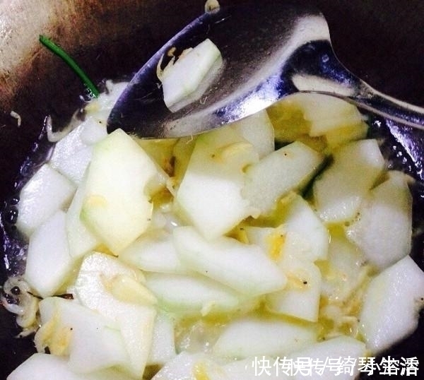 冬瓜|现在要想瘦下去,晚餐坚持吃这个,哪怕再胖,照样瘦成小腰精!