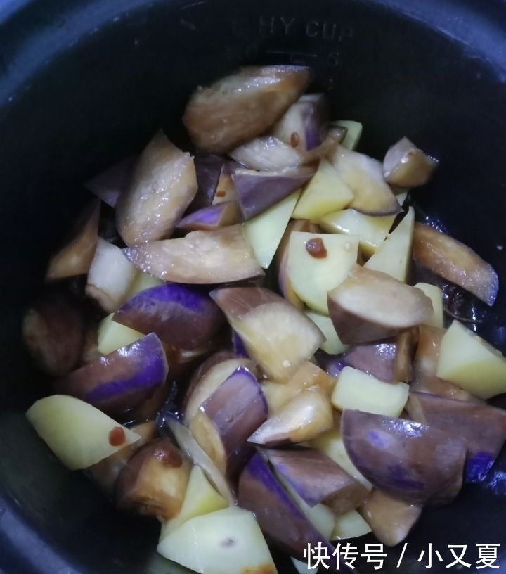 它和土豆一起吃,隔三差五吃,隔天排出宿便,口臭便秘慢慢没了