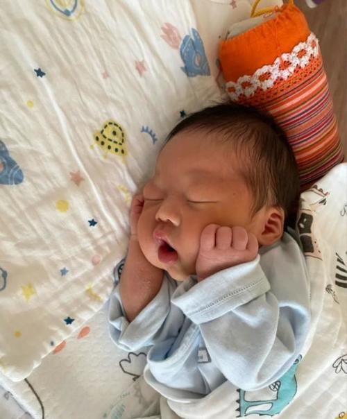 产后|产后不能吃什么?哪种食物吃一口都不行,回奶还坑娃?