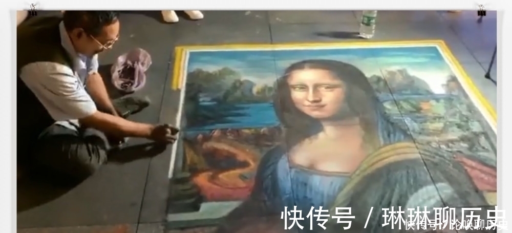 流浪者&同是流浪大师,一位写书法爆红到处捞金,一位画画低调的无人问津