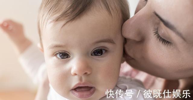 心理健康|孩子一觉醒来变“脑瘫”,只因在枕头下塞了这个,爸妈别大意