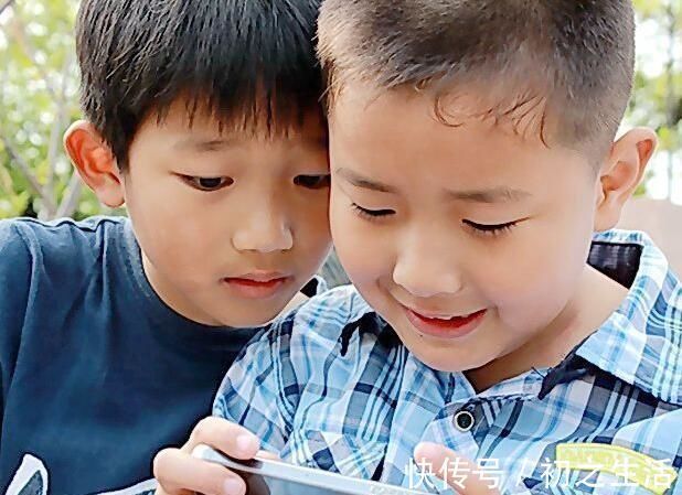 网络|该不该让孩子玩手机?世卫组织建议:接触网络不建议早于这一年龄