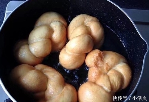 上桌|3个鸡蛋,1碗面粉,不用放水,做外脆里软的小麻花,上桌不够吃