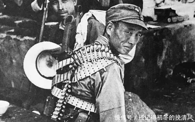 他是东北军高级将领,兖州战役中被俘,后来