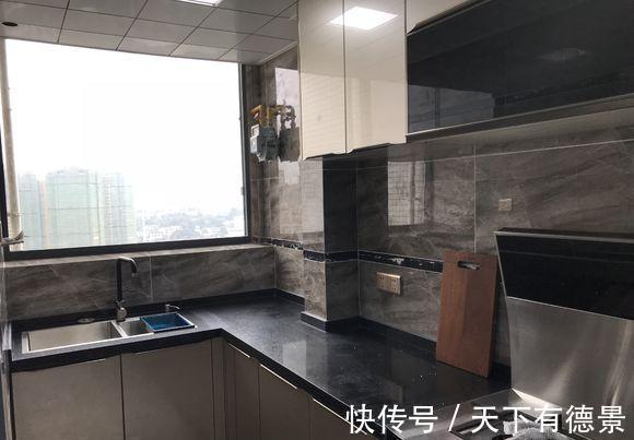 客厅|83㎡小三房，一进门玄关很抢眼，客厅是亮点，忍不住晒晒