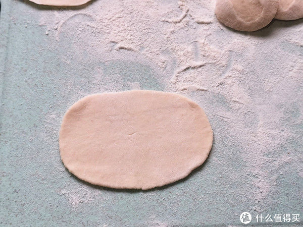锅贴|饺子吃腻了试试做这面食，外焦里嫩汤汁鲜美比饺子好吃