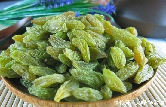 抗氧化剂|睡觉前每天嚼五颗葡萄干,坚持半个月,这三大好处会找到你哦