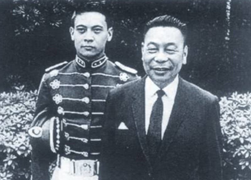 一帆风顺|蒋经国的儿子蒋孝勇,事业一帆风顺时加入外籍,晚年的结局如何?