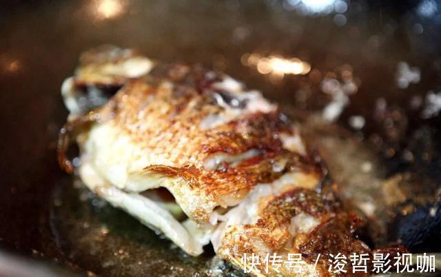 不管煎什么鱼,只要牢记这2步!鱼皮不破不粘锅,还没一点腥味