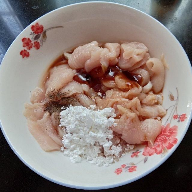 开胃|凉拌鸡胸肉，鸡肉软嫩，清爽开胃