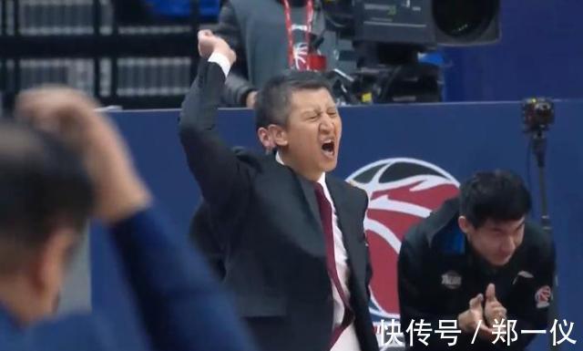 助攻|陈盈骏狂轰26+22!助攻创造CBA第二纪录,有位神人曾单场28助
