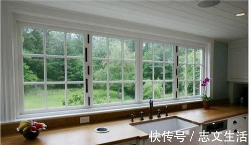 柜门|厨房台面开个孔，食材废料轻松倒入，不开柜门方便卫生，太赞了！