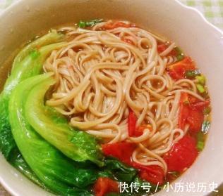 早餐|冬天早上温度低孩子上学不知道吃什么,多吃营养早餐,高钙滋补