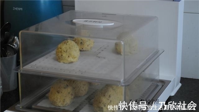 小姐姐|减肥也能吃主食!用5种食材做杂粮包,比白面馒头香,越吃越瘦!