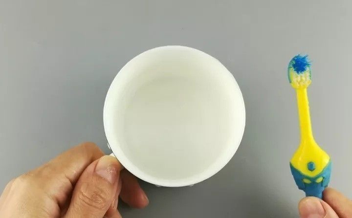 茶垢太久清理不掉,3个小妙招让你的茶具焕然一新!