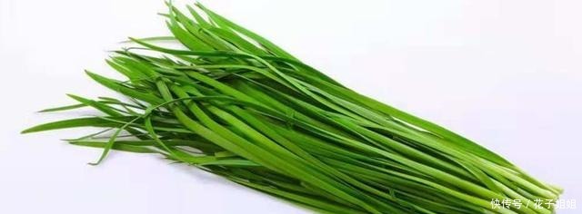 韭菜炒鸡蛋|韭菜炒鸡蛋到底分开炒还是一起炒这个问题看了这篇文章就知道了！