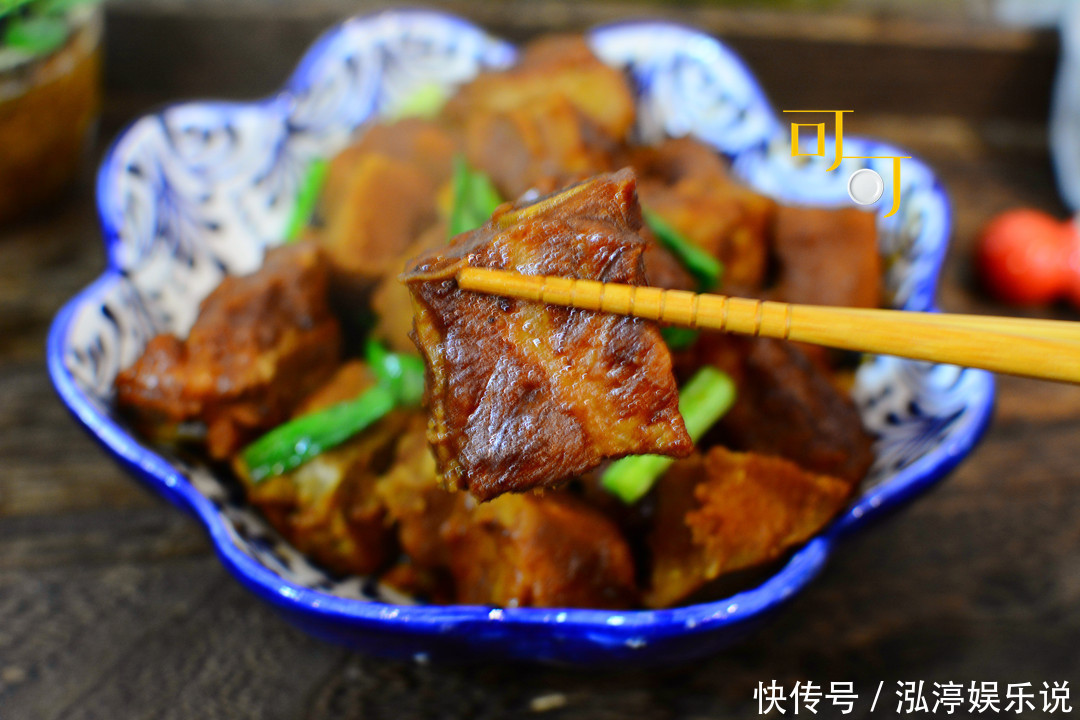 硬菜|香糯绵软的荔浦芋头,配肉香四溢的排骨,年夜饭上有这道硬菜好赞