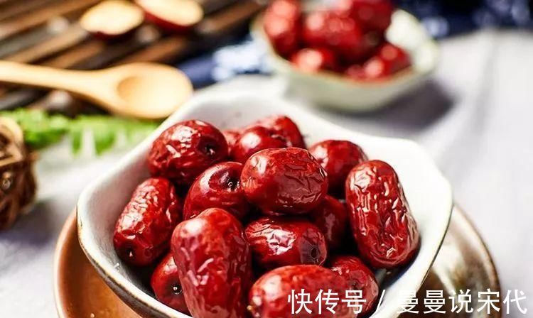 脾虚|脾胃虚弱,气血不足,多吃3种食物,健脾祛湿,脾胃慢慢好起来