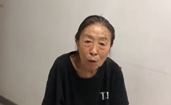 强忍悲痛给大家带来快乐,是值得肯定的,希望张少华老师一路走好,在