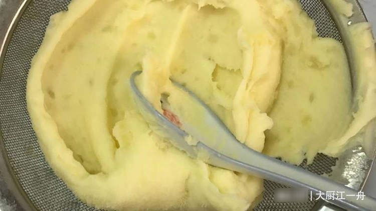 天冷后要多吃土豆,分享土豆的8种做法,煎炒拌炸样样有,真解馋