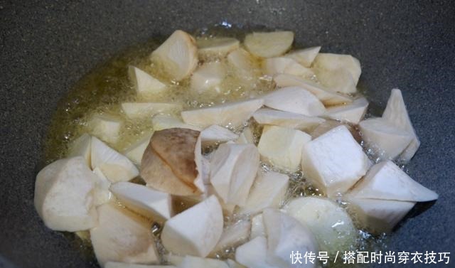 称为|这菜比萝卜清淡,比土豆绵密,营养价值丰富,被称为“水中参”