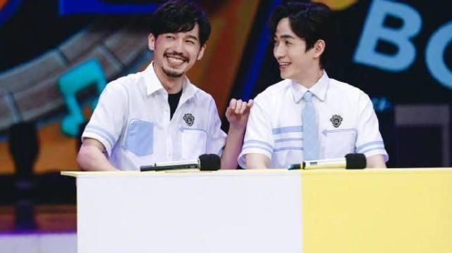 《王牌对王牌》拿下龚俊和张哲瀚，比《快乐大本营》影响力大了？