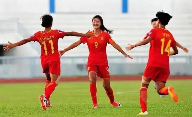 国脚|凌晨0点!王霜传来喜讯:足协做出难得决定,球迷齐声点赞