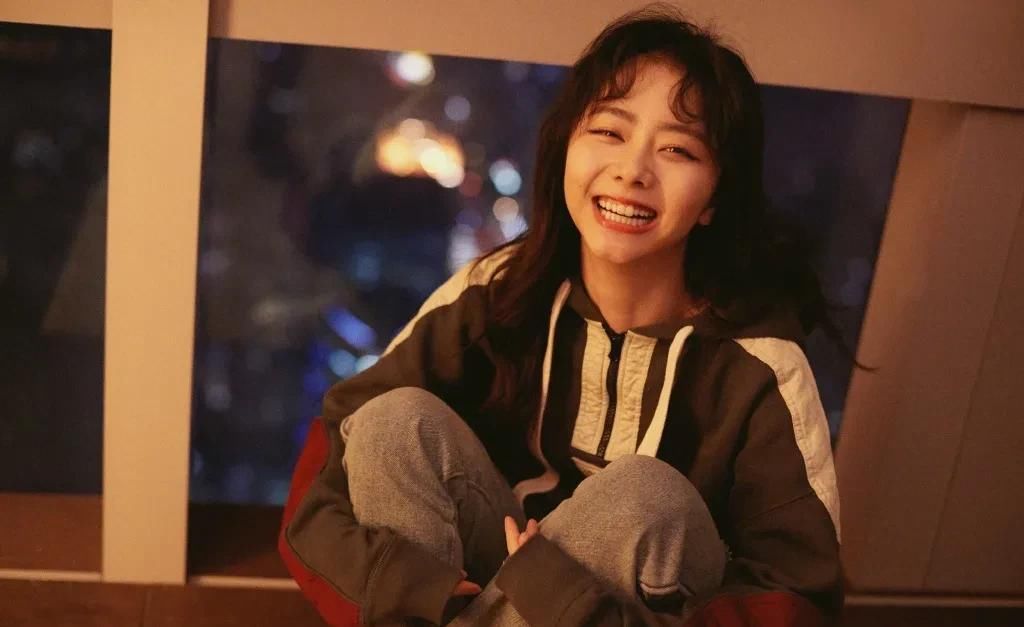 你是什么脸型就梳什么刘海，这4种刘海太显气质了