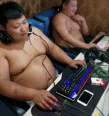 |搞笑GIF:就是这种舞蹈,让我营养越来越跟不上