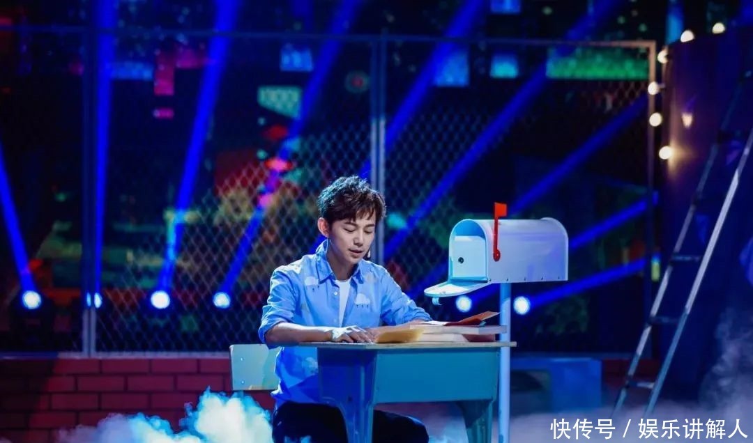 快乐|《快乐大本营》23年,何炅向左李湘向右,谢娜在走两个极端