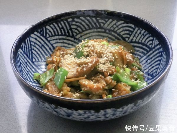 香烧茄子|没有什么是软糯咸香烧茄子解决不了的