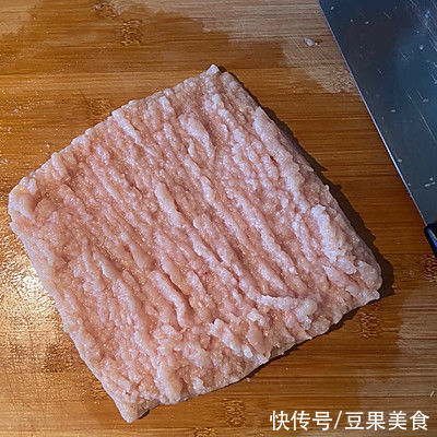 鸡胸肉|这道减脂鸡胸肉丸，我一年四季都想吃