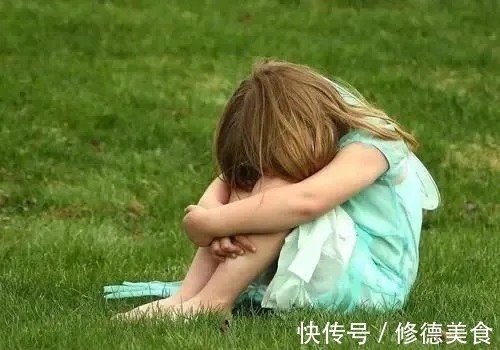 行为|孩子不自信，很多都源于父母的10种行为