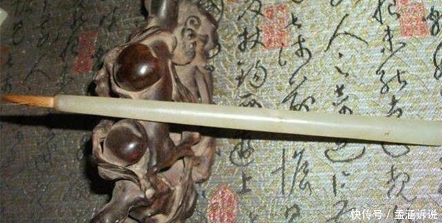 问能|东北老人有溥仪御赐的宝物,专家问能捐吗?老人:我还是卖了吧