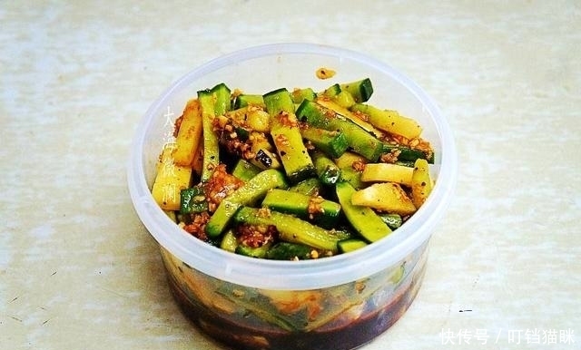 晒干|腌萝卜条不用晒干,简单几步,清脆爽口,香辣下饭,半年不坏